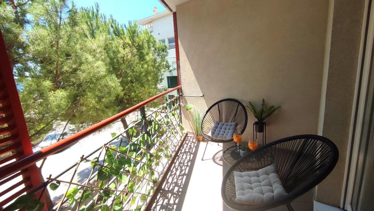 Apartment Paolo By The Beach Znjan Split Kültér fotó